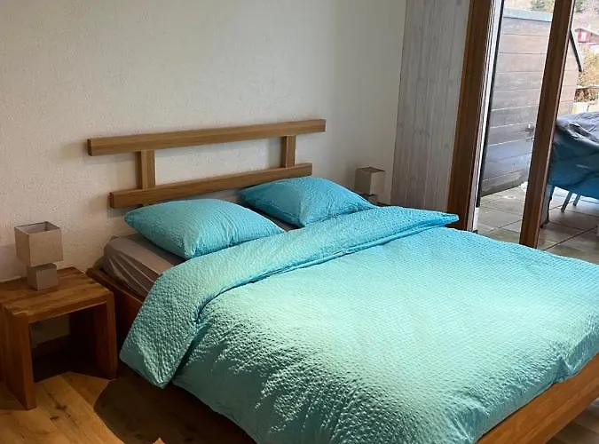 Au Village De Nax, Ravissant 2 Pieces Et Demi Avec Terrasse Appartement *