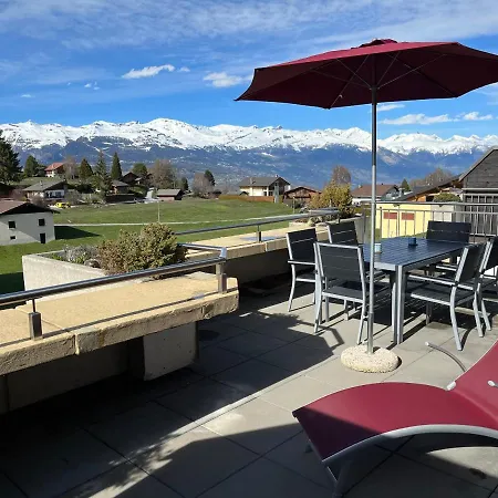 Au Village De Nax, Ravissant 2 Pieces Et Demi Avec Terrasse Lägenhet